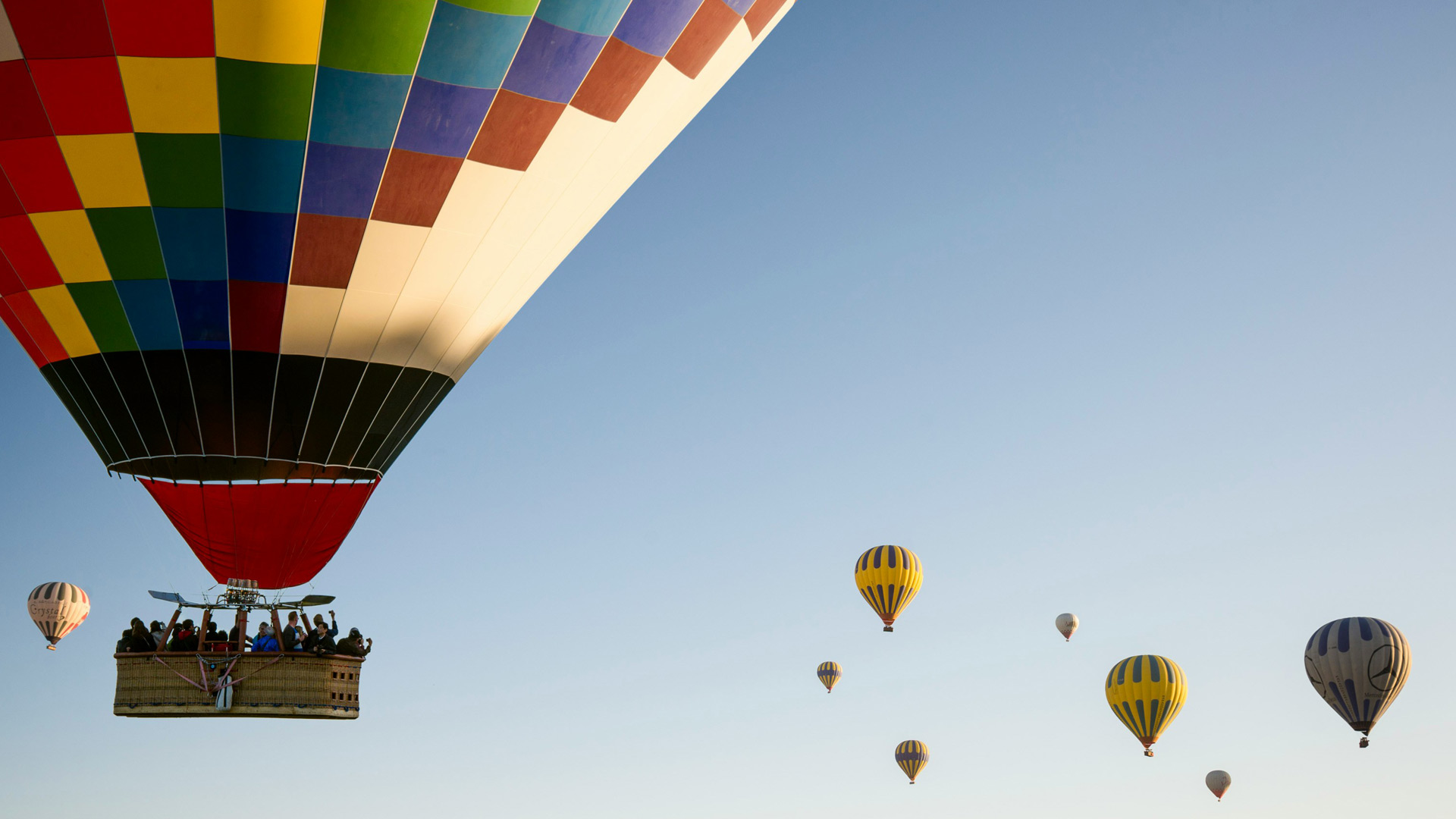 Hot Air Balloon Ride & Sunrise Tour